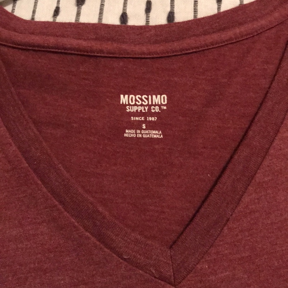 Target v neck - Picture 2 of 2